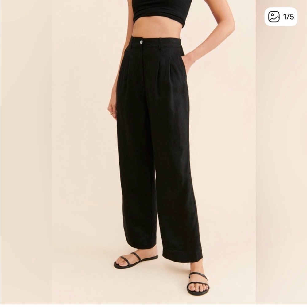 Donni. The Linen Pleated Trouser In Jet Black